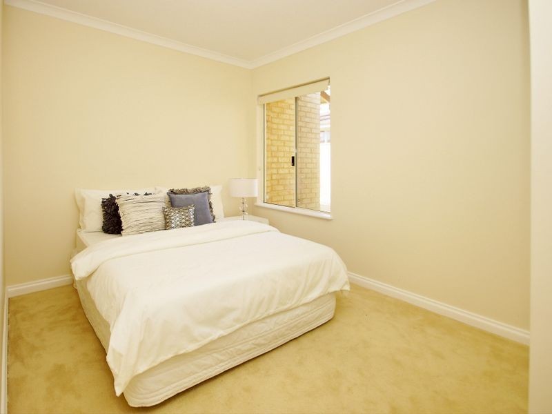 64a Winchelsea Road, Nollamara WA 6061