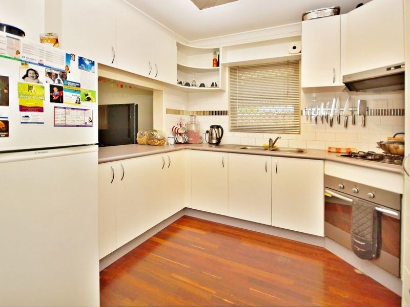 8 Hartley Way, Balga WA 6061