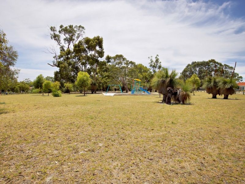8 Hartley Way, Balga WA 6061