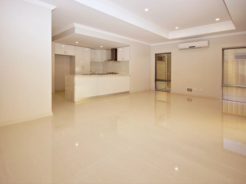 14 Danehill Way, Balga WA 6061