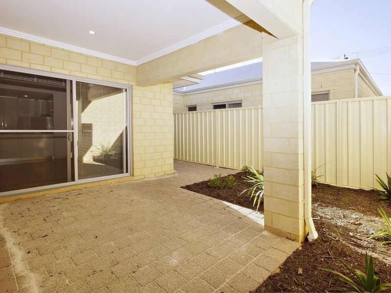 14 Danehill Way, Balga WA 6061