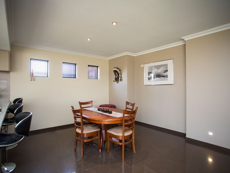 12 Susan Road, Madeley WA 6065