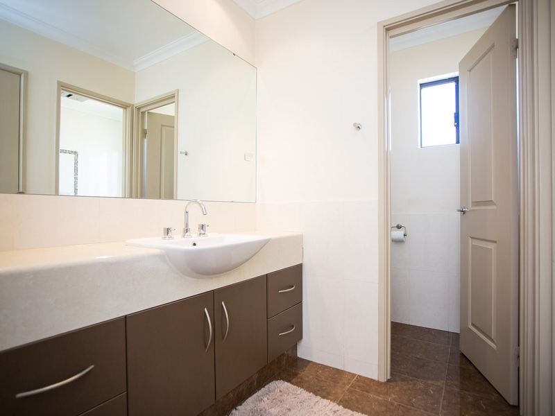 12 Susan Road, Madeley WA 6065