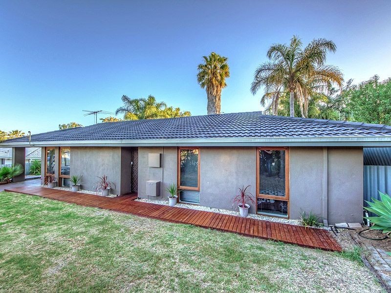 8 Tranmere Place, Craigie WA 6025