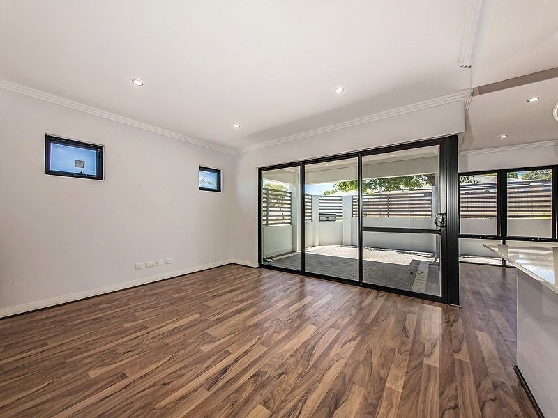8A Felpham Way, Balga WA 6061