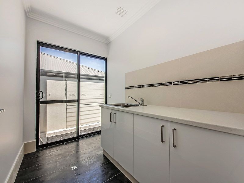 8A Felpham Way, Balga WA 6061