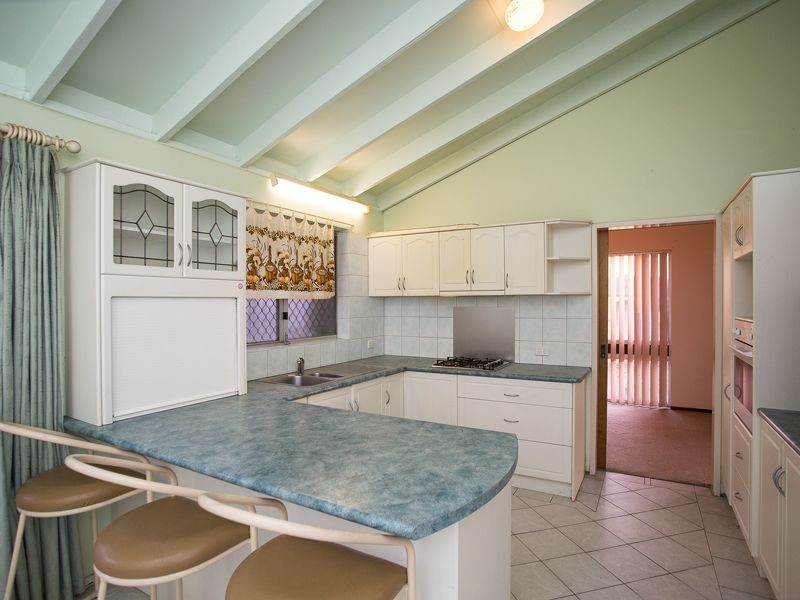 1 Loughton Way, Balga WA 6061