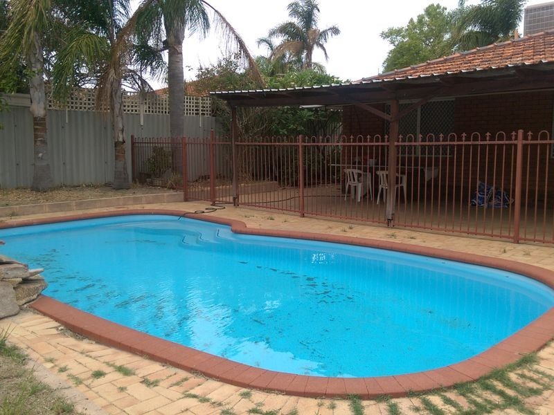 1 Loughton Way, Balga WA 6061