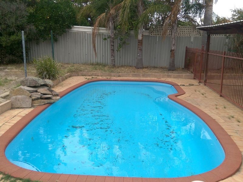 1 Loughton Way, Balga WA 6061