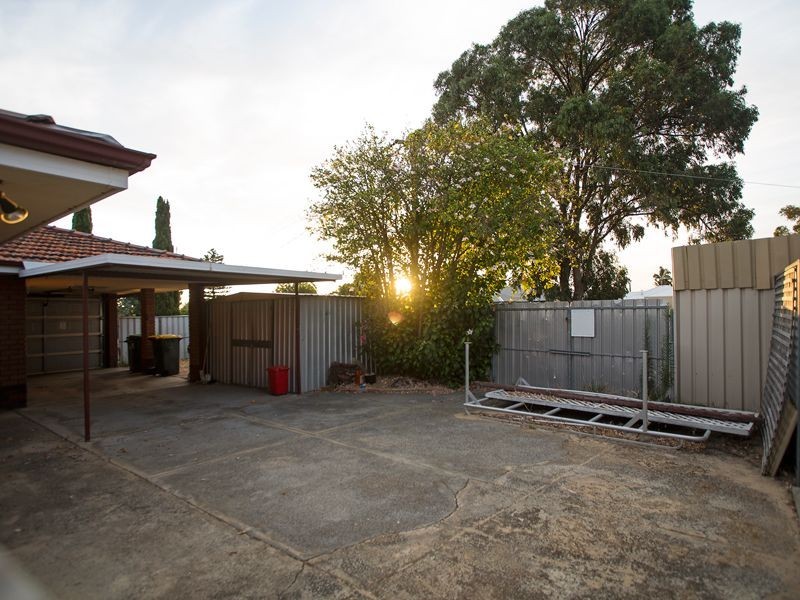 1 Loughton Way, Balga WA 6061