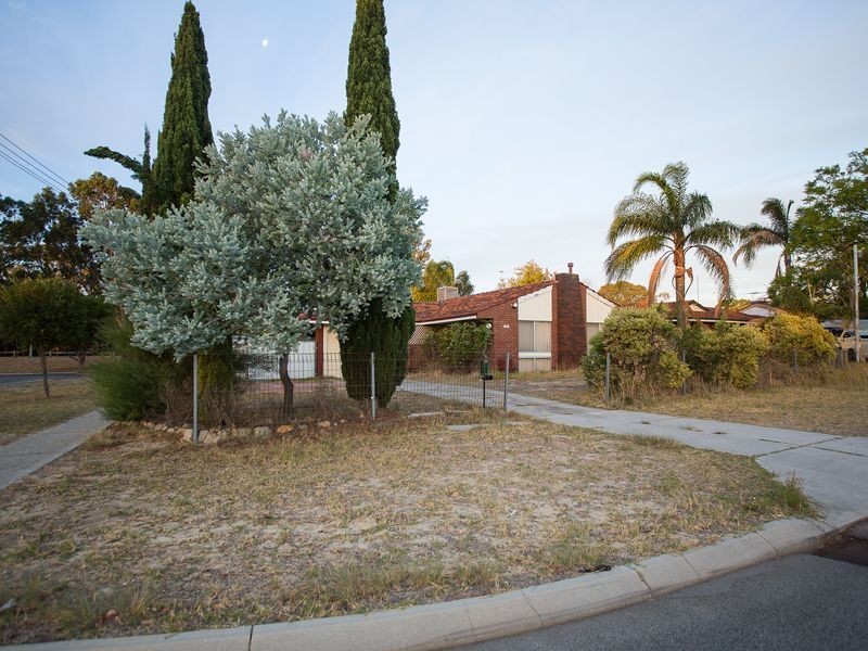 1 Loughton Way, Balga WA 6061