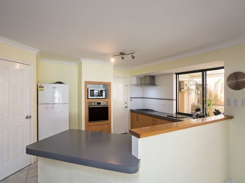 14 Narranbee Ridge, Tapping WA 6065