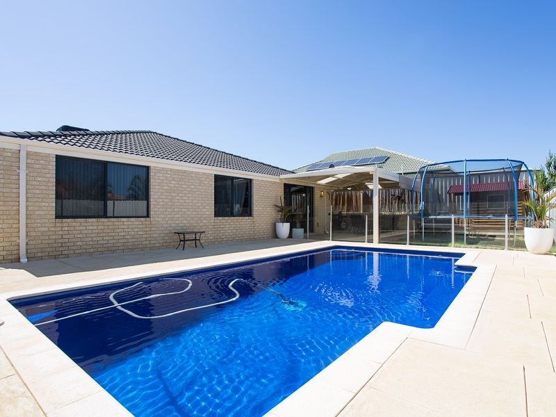 14 Narranbee Ridge, Tapping WA 6065
