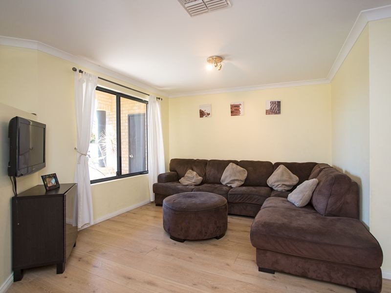14 Narranbee Ridge, Tapping WA 6065