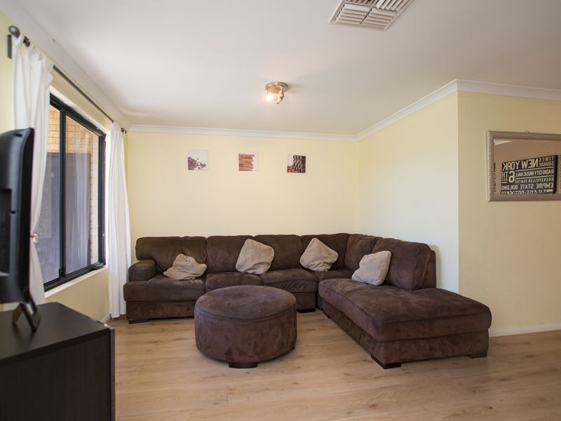 14 Narranbee Ridge, Tapping WA 6065