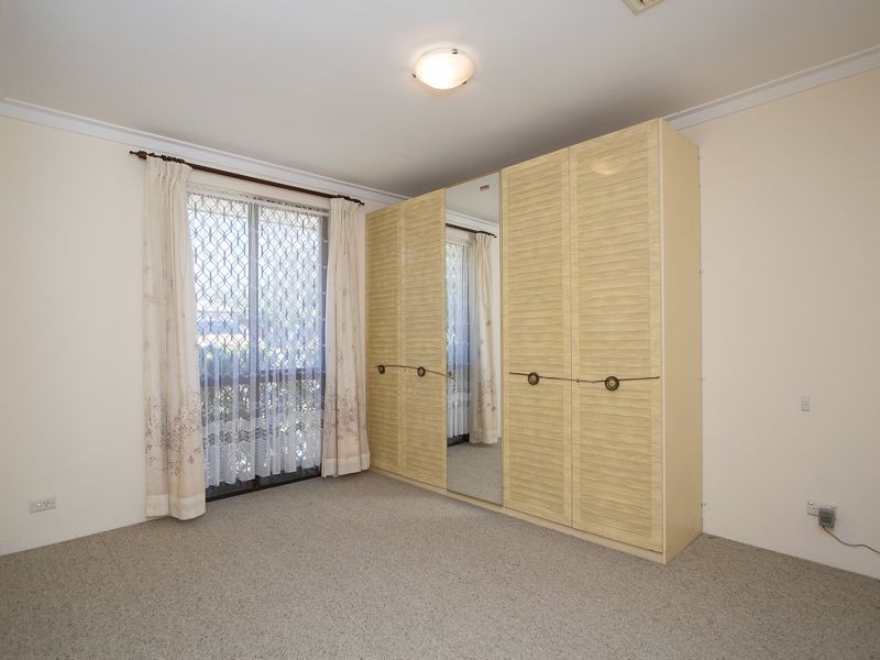 55 Redcliffe Avenue, Balga WA 6061