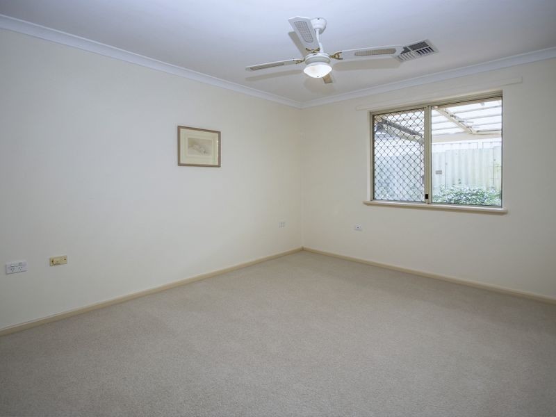 2/1 Camberwell Road, Balga WA 6061