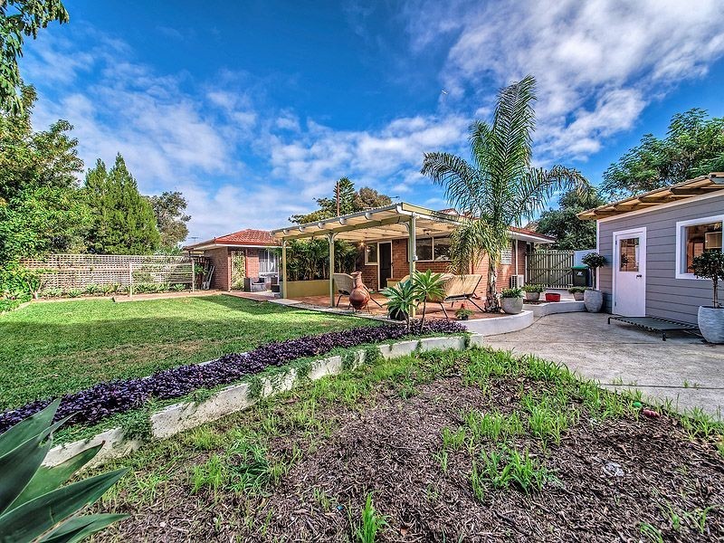 55 Fieldgate Square, Balga WA 6061