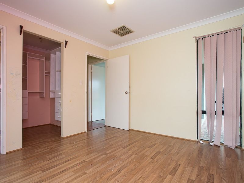 3 Tarakan Heights, Marangaroo WA 6064