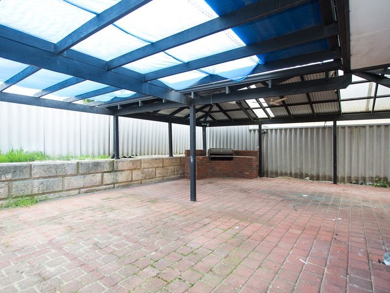 3 Tarakan Heights, Marangaroo WA 6064