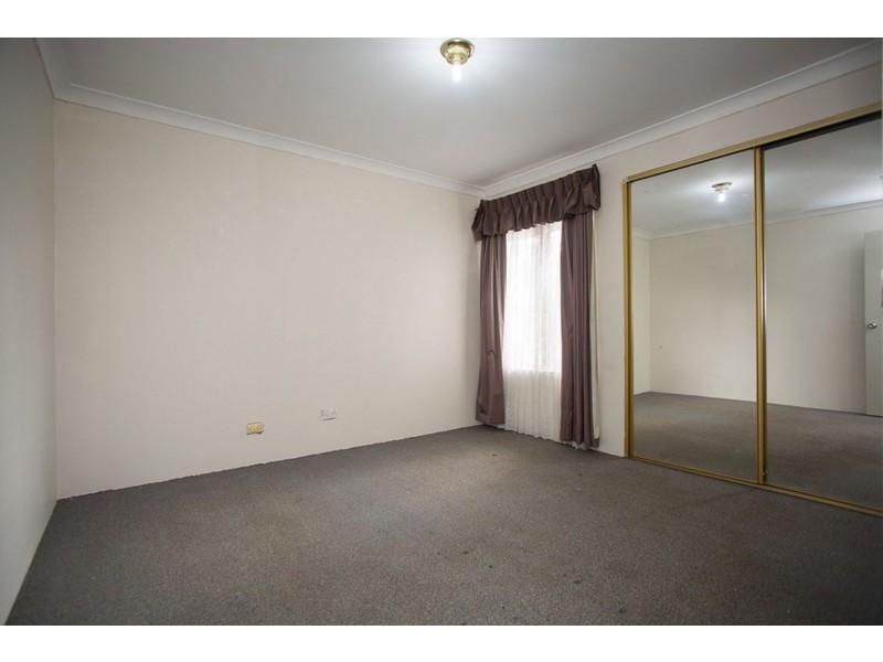 4 Vallack Grove, Mirrabooka WA 6061