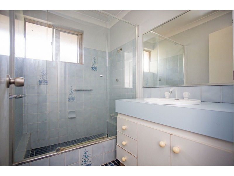 4 Vallack Grove, Mirrabooka WA 6061