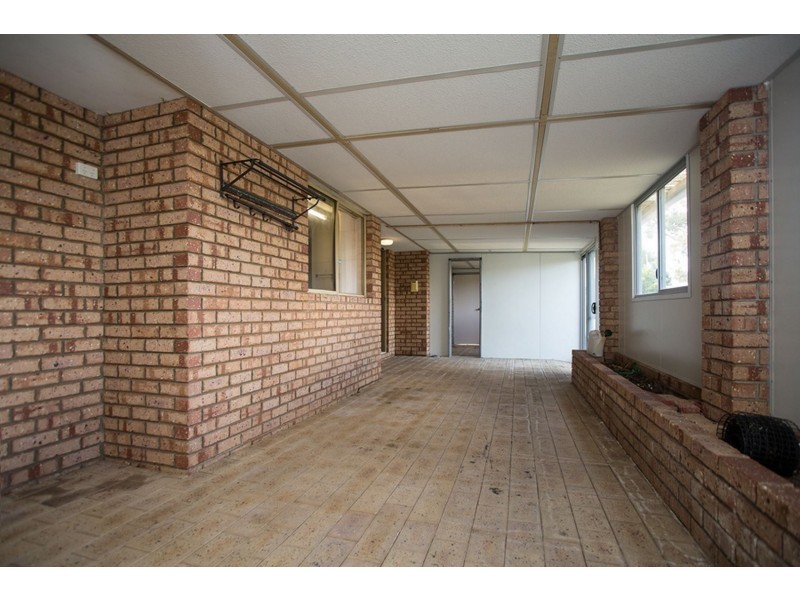 4 Vallack Grove, Mirrabooka WA 6061