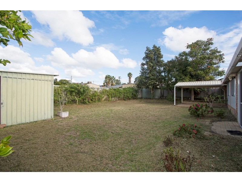 4 Vallack Grove, Mirrabooka WA 6061