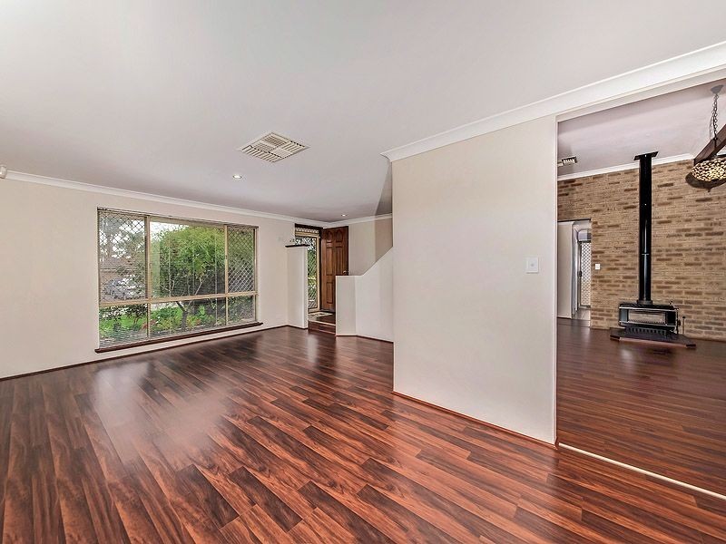 8 Rhine Crescent, Beechboro WA 6063