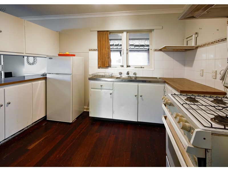 96 Culloton Crescent, Balga WA 6061