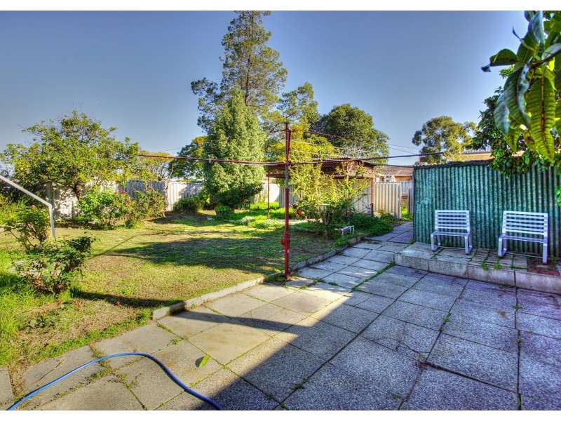 96 Culloton Crescent, Balga WA 6061