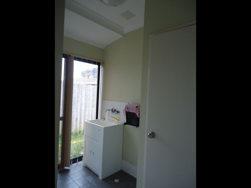 49a Redcliffe Avenue, Balga WA 6061