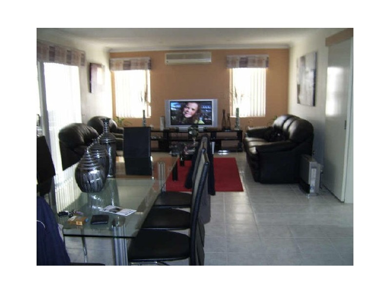 B/2 Lewes Road, Nollamara WA 6061