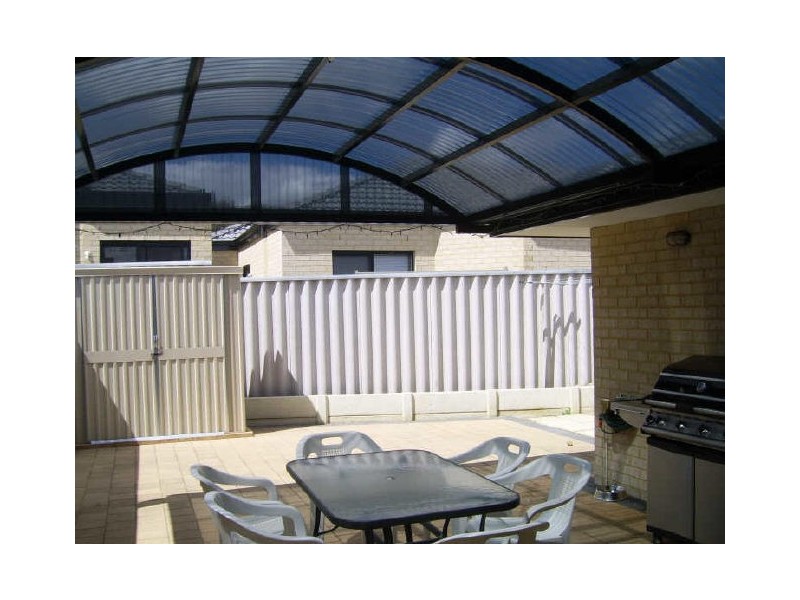 B/2 Lewes Road, Nollamara WA 6061