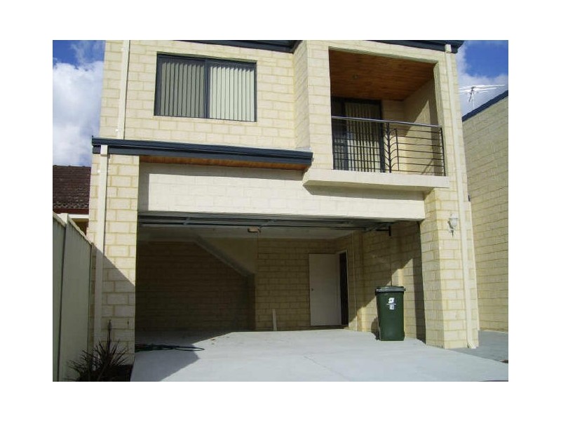 b/14 Newbury Street, Balga WA 6061