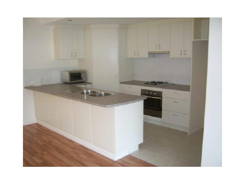 b/14 Newbury Street, Balga WA 6061