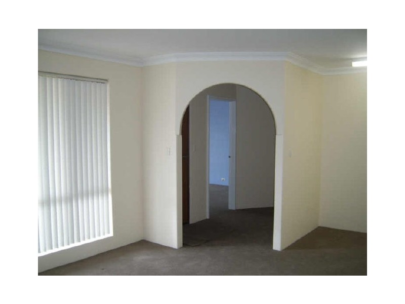 B/8 Tamarisk Way, Dianella WA 6059