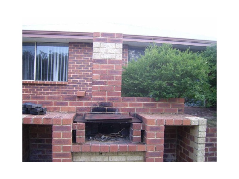 20 Richenda Court, Marangaroo WA 6064