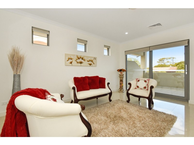 353A Hector Street, Yokine WA 6060