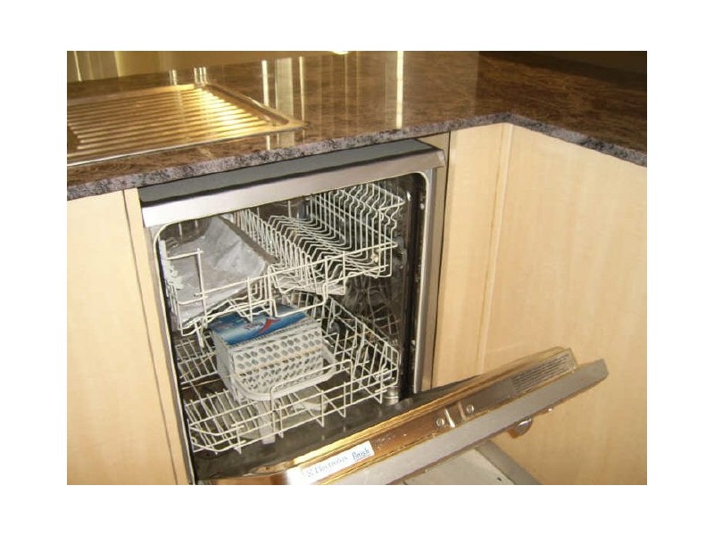 B/3 Findon Crescent, Westminster WA 6061