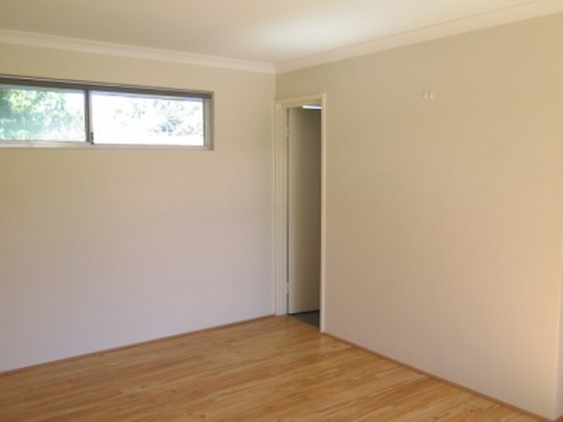 8A Loughton Way, Balga WA 6061