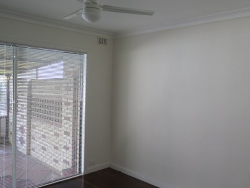 58 Girrawheen Avenue, Girrawheen WA 6064