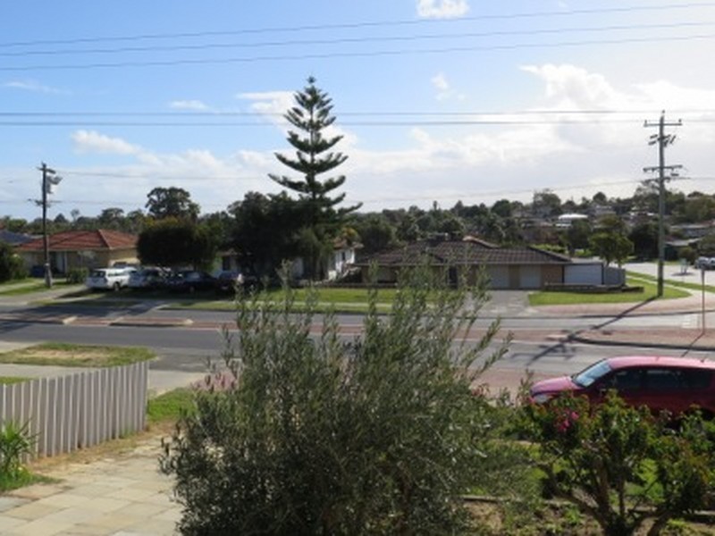 58 Girrawheen Avenue, Girrawheen WA 6064