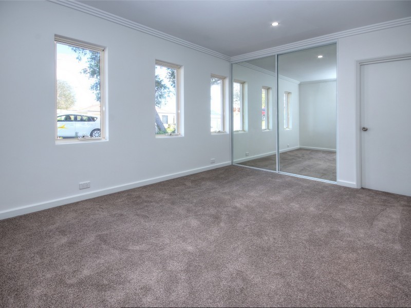 25A Selhurst Way, Balga WA 6061