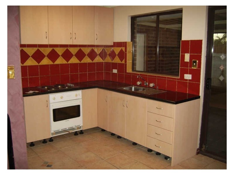 21 Avila Way, Alexander Heights WA 6064