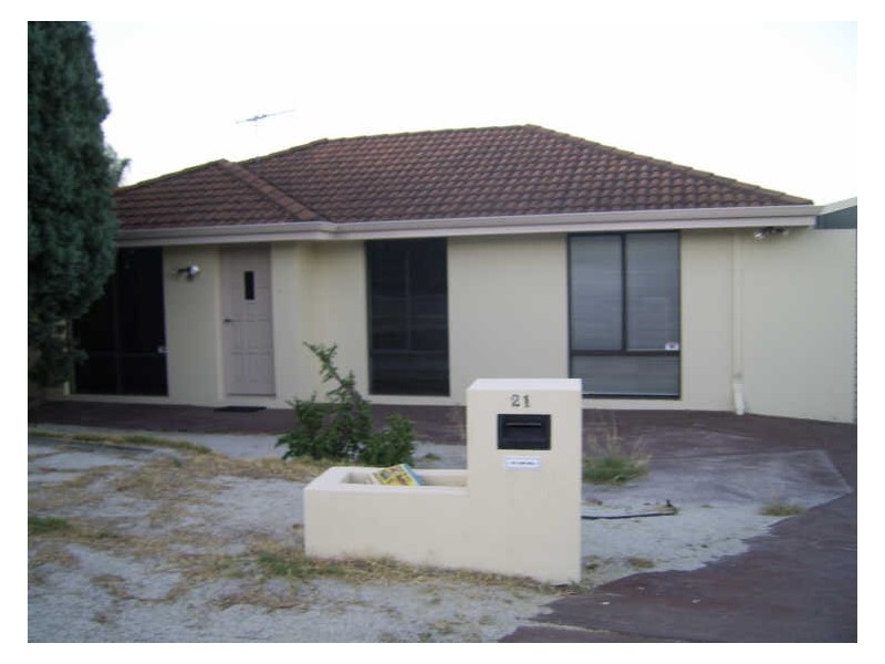 21 Avila Way, Alexander Heights WA 6064