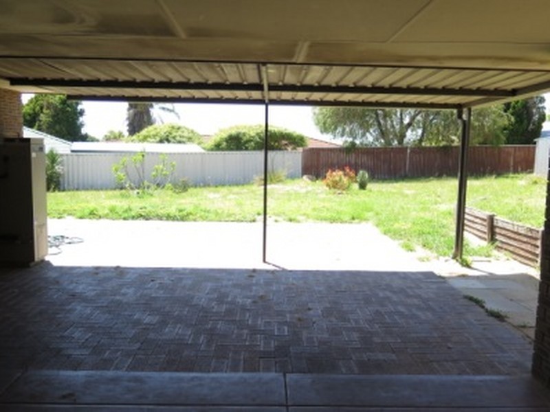 5 Cedar Court, Mirrabooka WA 6061