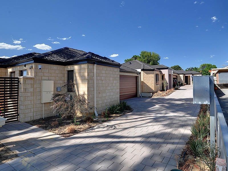 B/18 Rotherfield Road, Westminster WA 6061