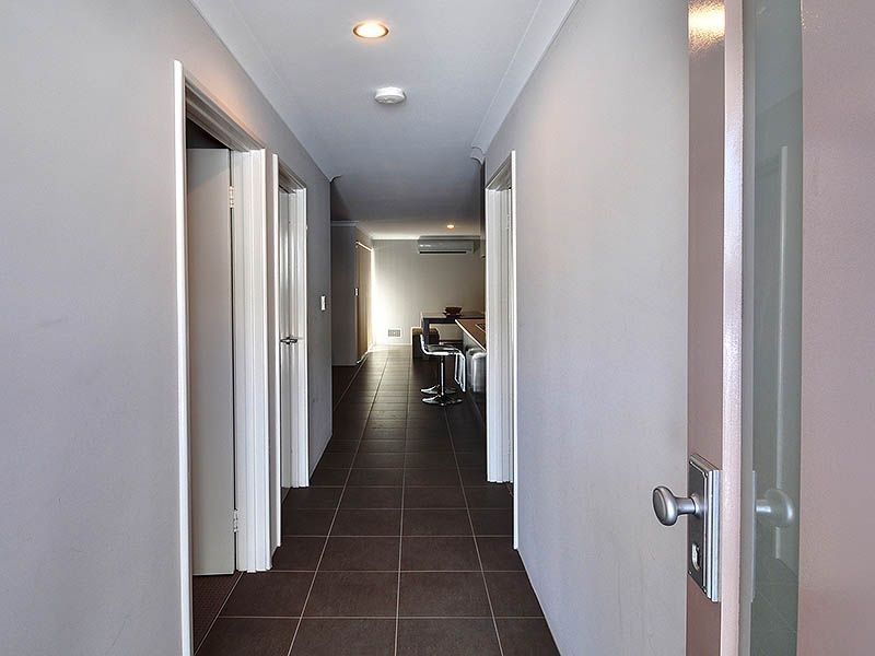 B/18 Rotherfield Road, Westminster WA 6061