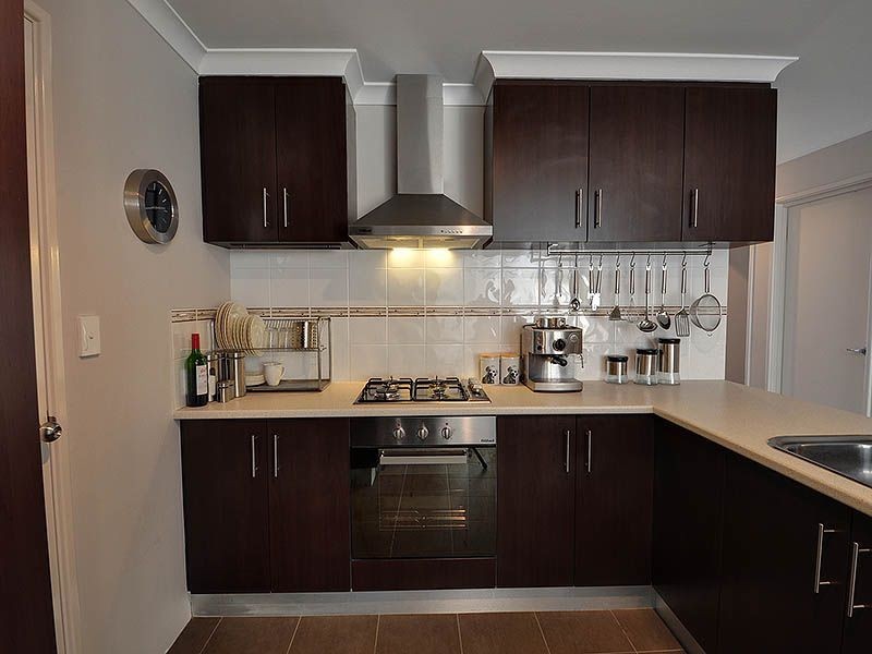 B/18 Rotherfield Road, Westminster WA 6061